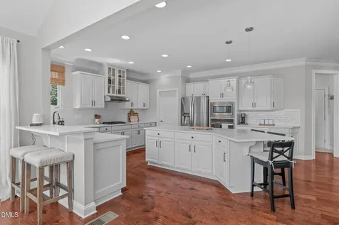 1813 Venezia Way Apex NC 27502