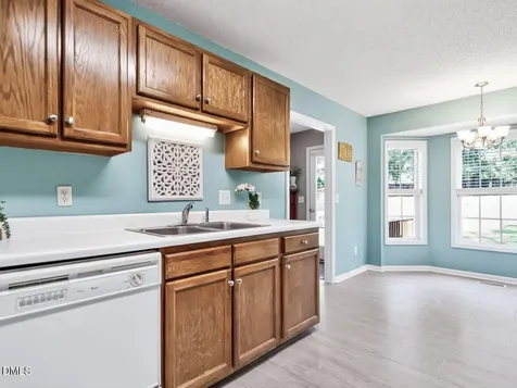 2966 Cheshire Drive Sanford NC 27332
