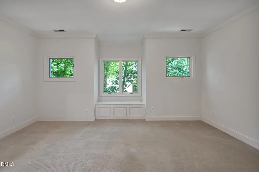 39523 Glenn Glade Chapel Hill NC 27517
