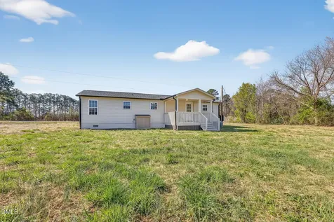 335 Myrtle Road Selma NC 27576