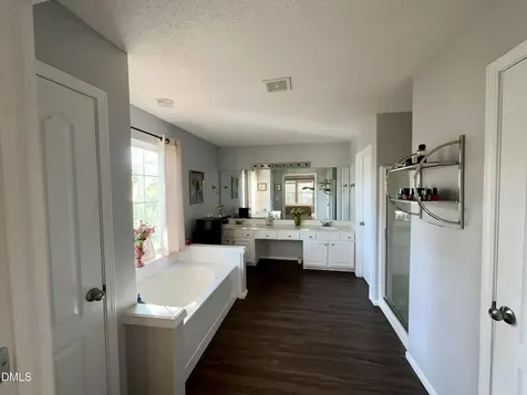 105 New Timber Path Apex NC 27502