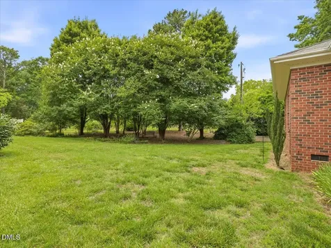 116 Olde Manor Court Siler City NC 27344