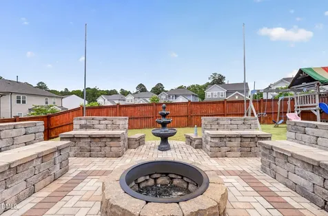 2112 Turling Way Apex NC 27523
