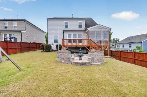 2112 Turling Way Apex NC 27523
