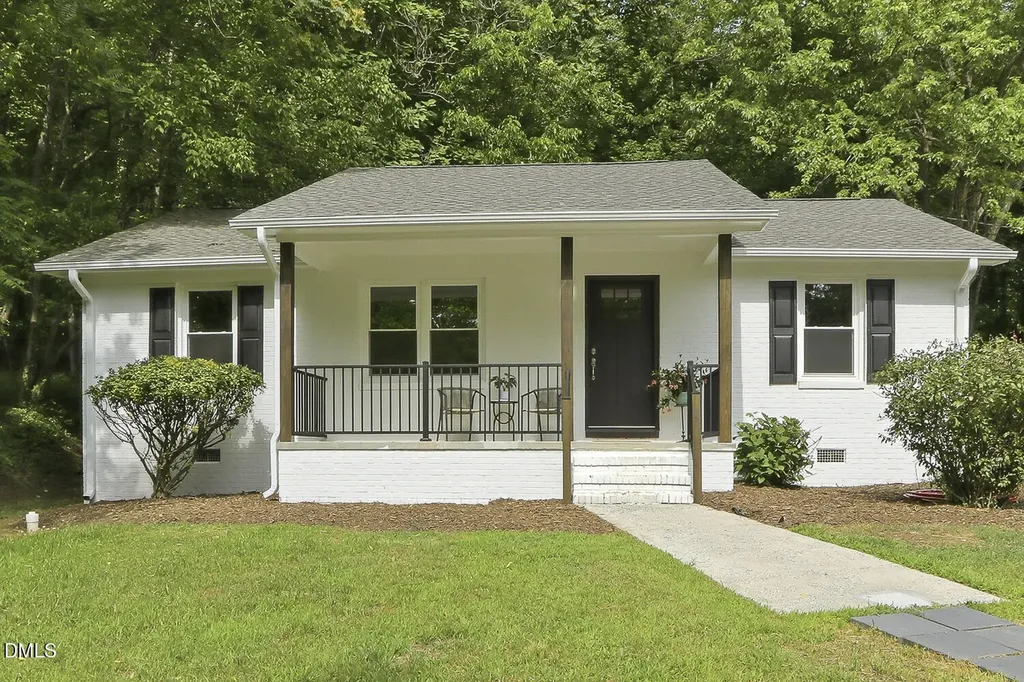 707 Dickens Street Roxboro NC 27573