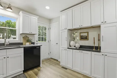 707 Dickens Street Roxboro NC 27573