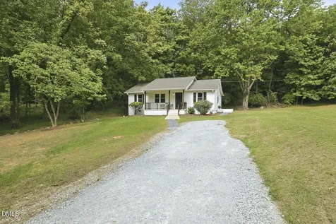 707 Dickens Street Roxboro NC 27573