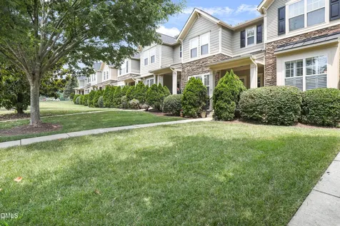 109 Haybarn Court Apex NC 27502