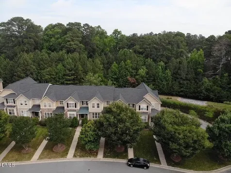 109 Haybarn Court Apex NC 27502