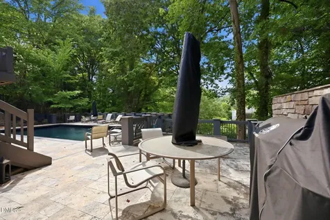 2828 Exeter Circle Raleigh NC 27608