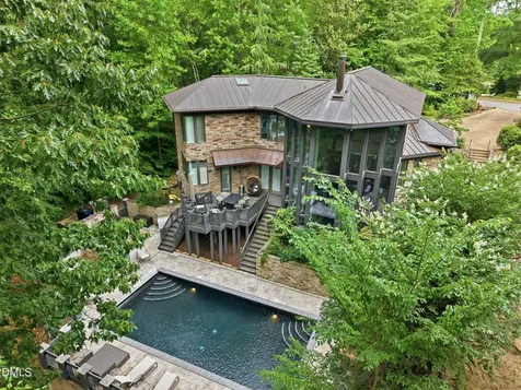 2828 Exeter Circle Raleigh NC 27608