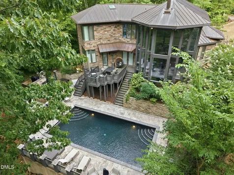 2828 Exeter Circle Raleigh NC 27608