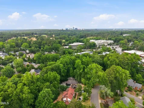2828 Exeter Circle Raleigh NC 27608