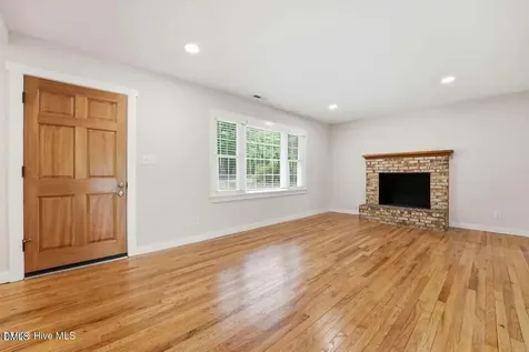 601 Bethesda Avenue Aberdeen NC 28315