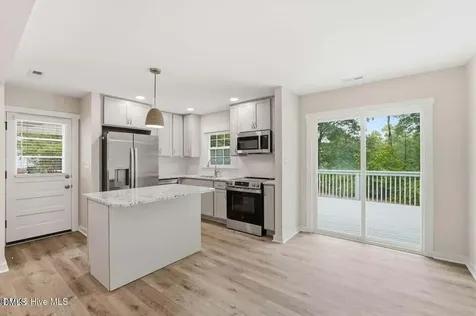 601 Bethesda Avenue Aberdeen NC 28315
