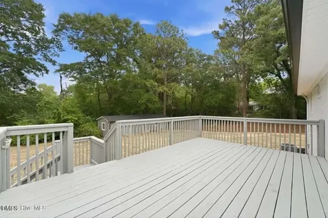 601 Bethesda Avenue Aberdeen NC 28315