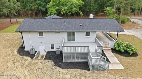601 Bethesda Avenue Aberdeen NC 28315