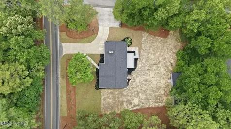 601 Bethesda Avenue Aberdeen NC 28315