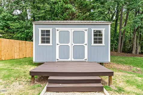 1204 N Alodie Court Apex NC 27502