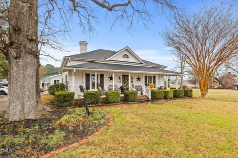 411 Bridgers Road Kenly NC 27542