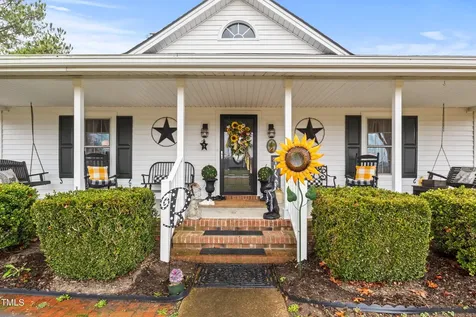 411 Bridgers Road Kenly NC 27542