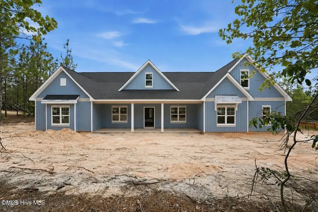 2013 Pewter Lane West End NC 27376
