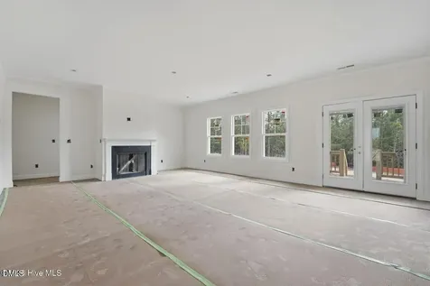 2013 Pewter Lane West End NC 27376