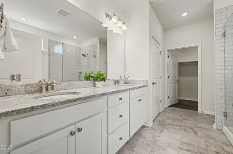 2553 Nassau Trace Fuquay Varina NC 27526