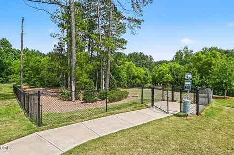 2553 Nassau Trace Fuquay Varina NC 27526