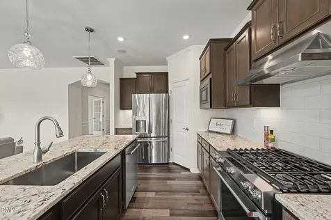 2553 Nassau Trace Fuquay Varina NC 27526