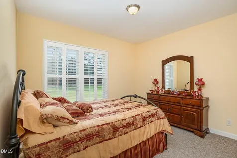 1526 Bearpond Road Henderson NC 27537