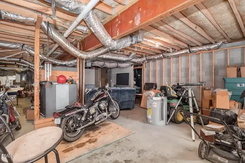 1526 Bearpond Road Henderson NC 27537