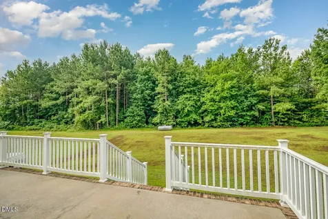 1526 Bearpond Road Henderson NC 27537