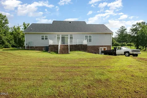 1526 Bearpond Road Henderson NC 27537