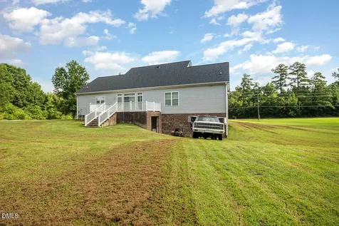 1526 Bearpond Road Henderson NC 27537