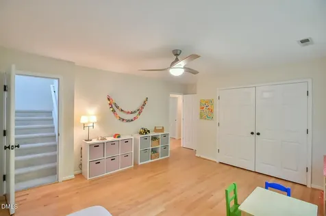 112 Dairy Court Chapel Hill NC 27516