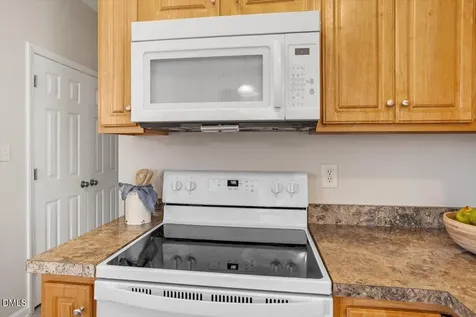 693 Citrus Petal Road Fuquay Varina NC 27526