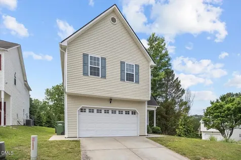 693 Citrus Petal Road Fuquay Varina NC 27526