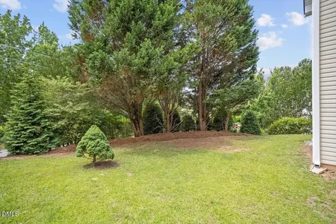 693 Citrus Petal Road Fuquay Varina NC 27526