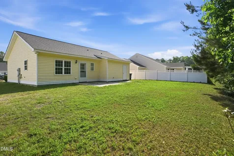 1339 Echo Lake Lane Rocky Mount NC 27803