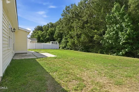 1339 Echo Lake Lane Rocky Mount NC 27803