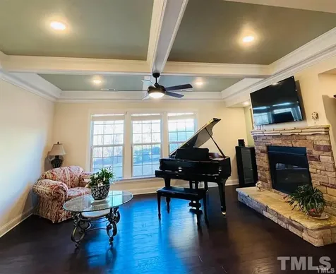 1869 Blue Jay Point Apex NC 27502