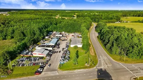 7744 U.s. 70 Business Clayton NC 27520