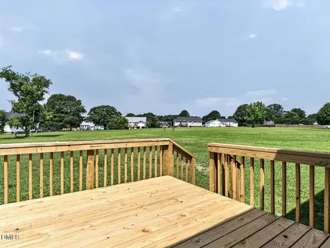 136 Middle Landing Drive Smithfield NC 27577