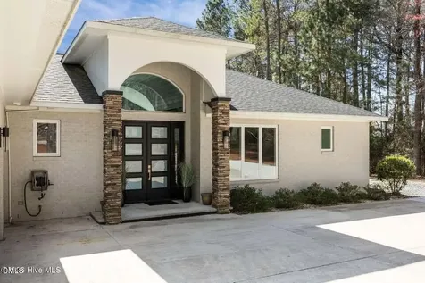 111 Vanore Road West End NC 27376