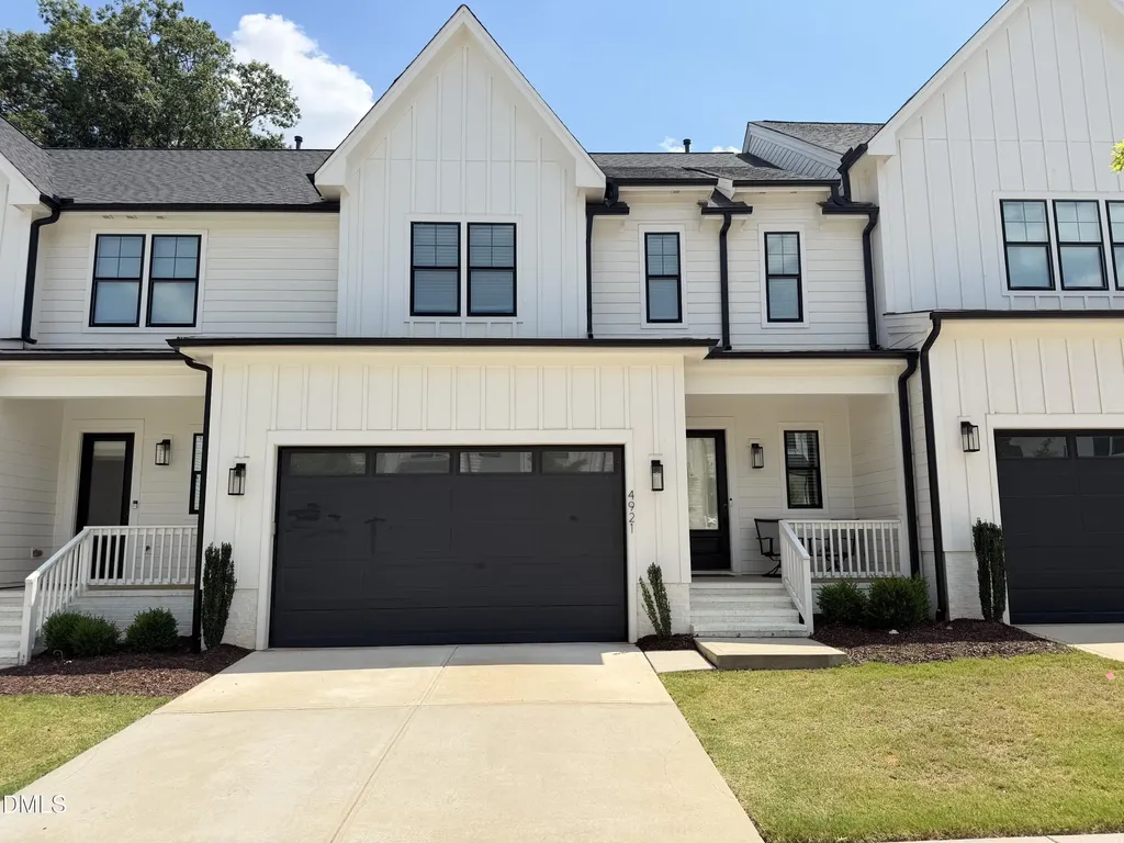 4921 Trek Lane Raleigh NC 27606