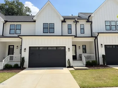 4921 Trek Lane Raleigh NC 27606