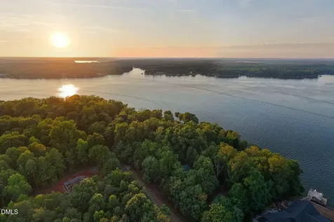 Lot 15 Harbor Dr. Drive Macon NC 27551
