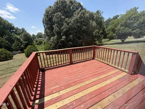 504 Hiking Trail Benson NC 27504
