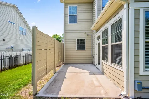 75 Wilders Woods Grove Lane Clayton NC 27527
